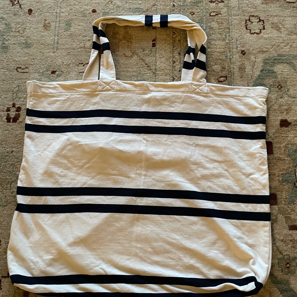 Aqua Maritime Soft Packable Tote, XL NWOT